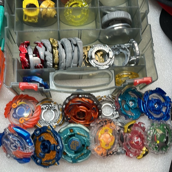 Beyblade Lot - Picture 7 of 8